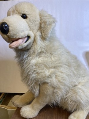 E&J Classic Golden Retriever Dog Plush Stuffed Animal 17'' Realistic Sitting