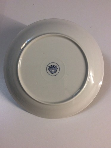 Vintage Villeroy & Boch 7 3/8 Inch Diameter Salad / Dessert Plate - Picture 2 of 3