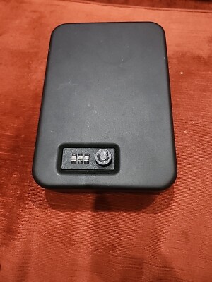 Portable  Gun Safe for Pistols, Combination Lock, Handgun Safe 