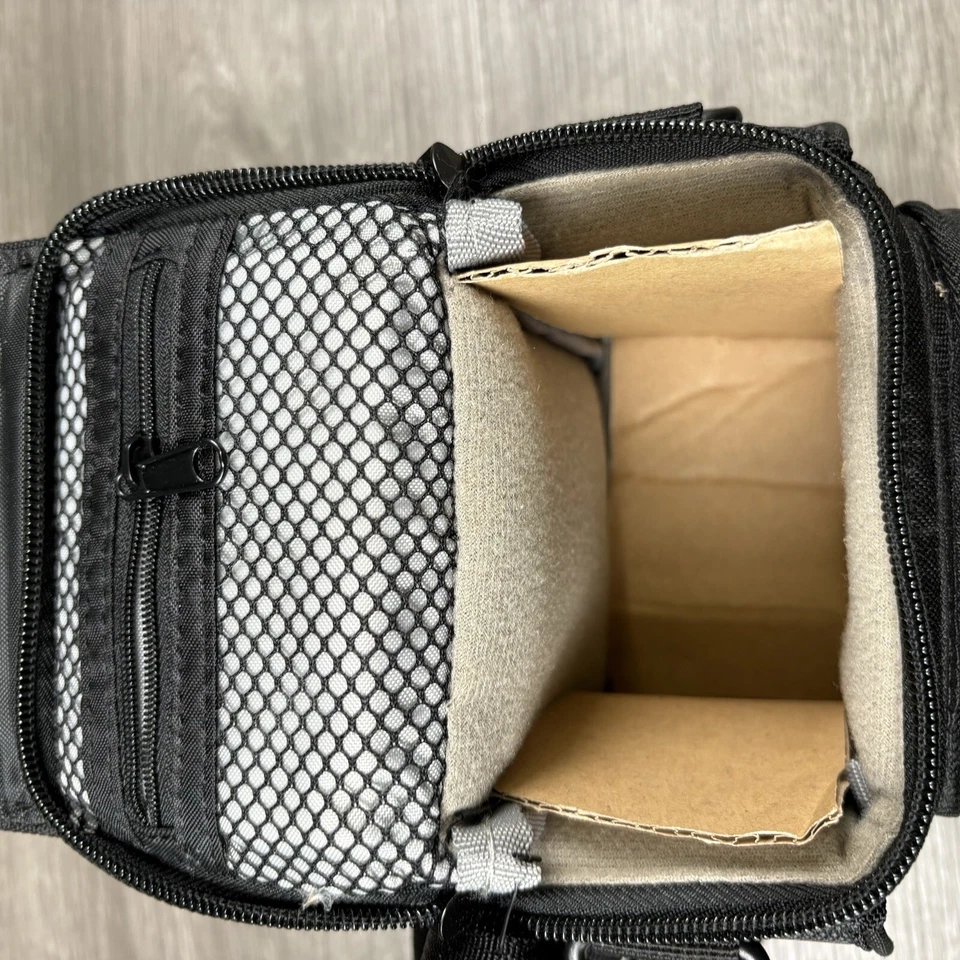 Lowepro Edit 100 Black Zipper Pocket Camera & Camcorder Bag NWT - Image 4 of 4