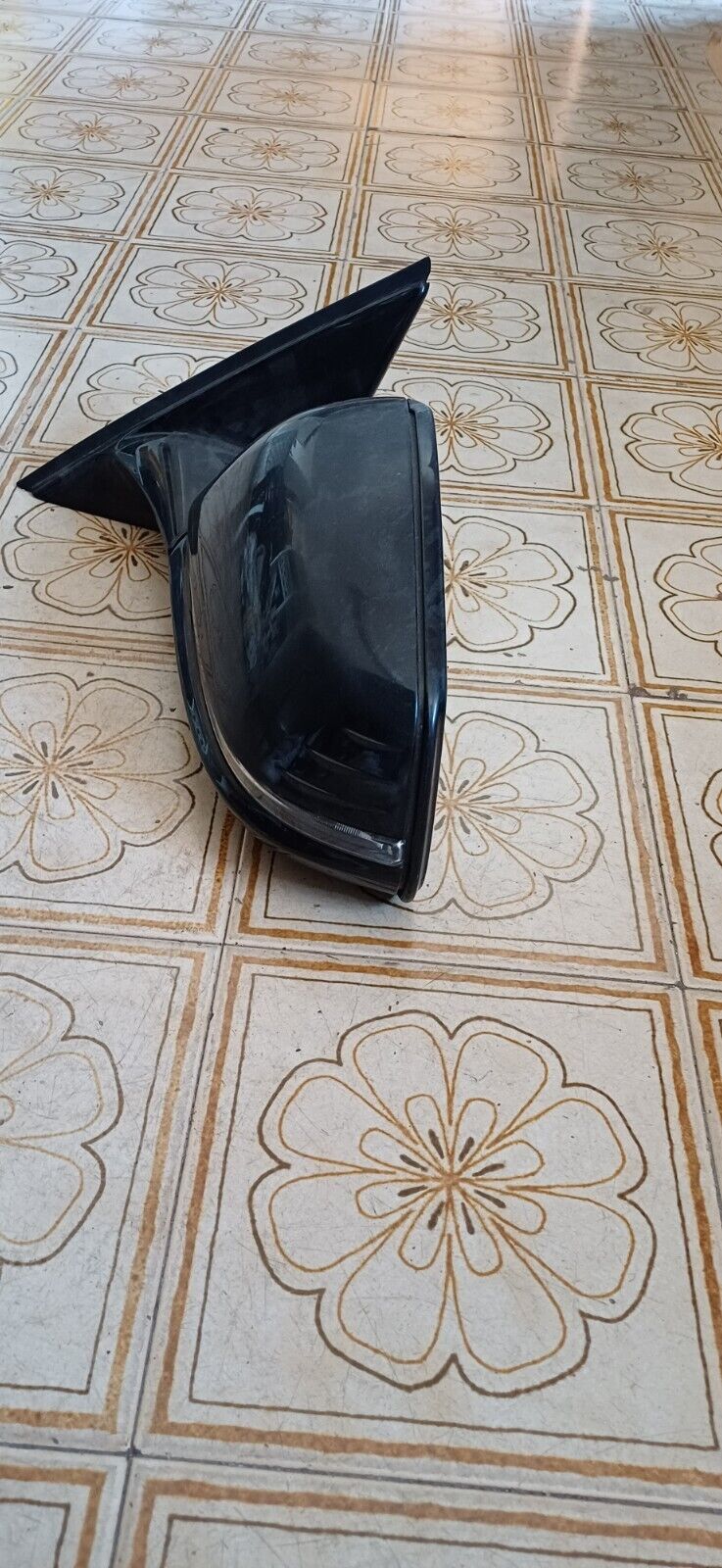 Foto 4 di 5