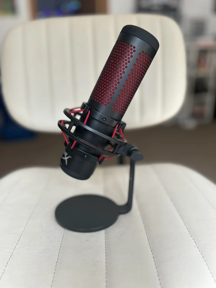 Micrófono para juegos HyperX QuadCast para PC Foto 4 de 4