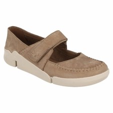 tri amanda clarks shoes