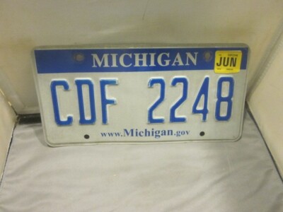 MICHIGAN LICENSE PLATE # CDF 2248 EXPIRED OVER 3 YEARS BLUE & WHITE 2014