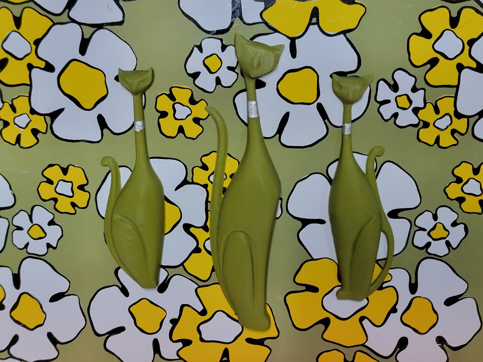 Sexton Cats Magnets - 3DSpaceGarden - Green w/ Silver Collar - Atomic MCM Retro