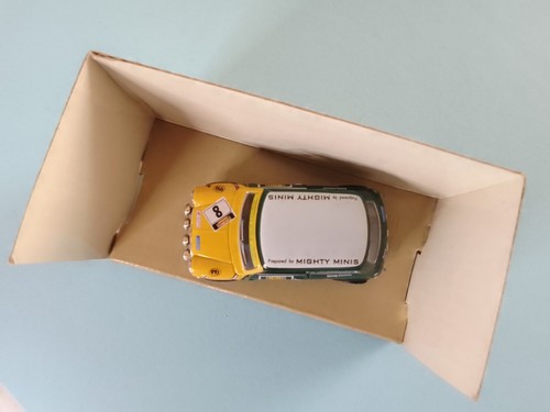 Cararama Hongwell - Mini Cooper Rally Car escala 1:43 - verde/amarillo/blanco - Imagen 3 de 5