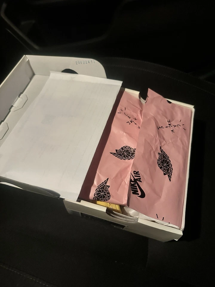 Travis Scott x Air Jordan 1 Low Retro Canary (PS)DZ5909-700 Size 11c - Image 2 of 4