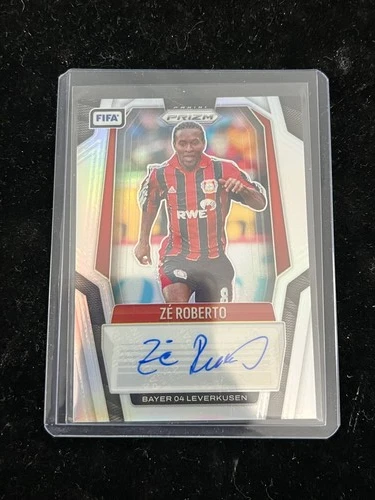 Ze Roberto 2025-26 Panini Prizm FIFA Signatures Auto Silver /49 Leverkusen
