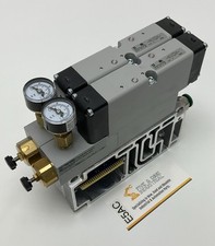 Parker HA2VXLG0G9A 2X's Double Solenoid 4-way 2-Pos. Valves w/ Base & Regulator