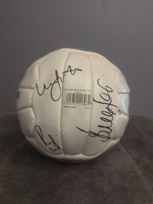 Rare signed Manchester United 2001/02 Ball | eBay UK