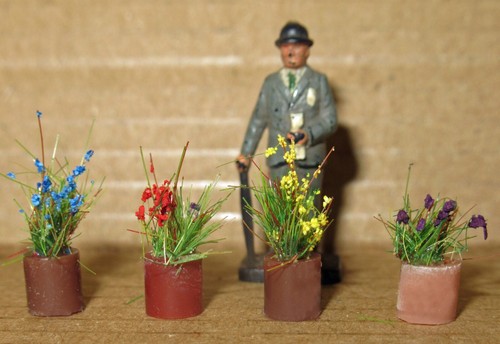 Potted plants (10) - OO Gauge/1:76 scale - Ready to place - Picture 6 of 9