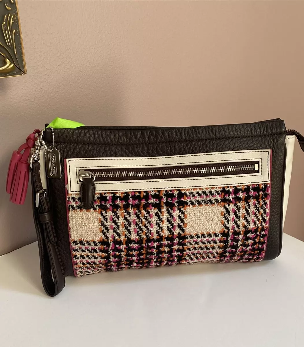 Coach legacy 2025 large wristlet
