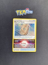Pokémon TCG Sky Seal Stone Crown Zenith 143/159 Holo Rare LP.