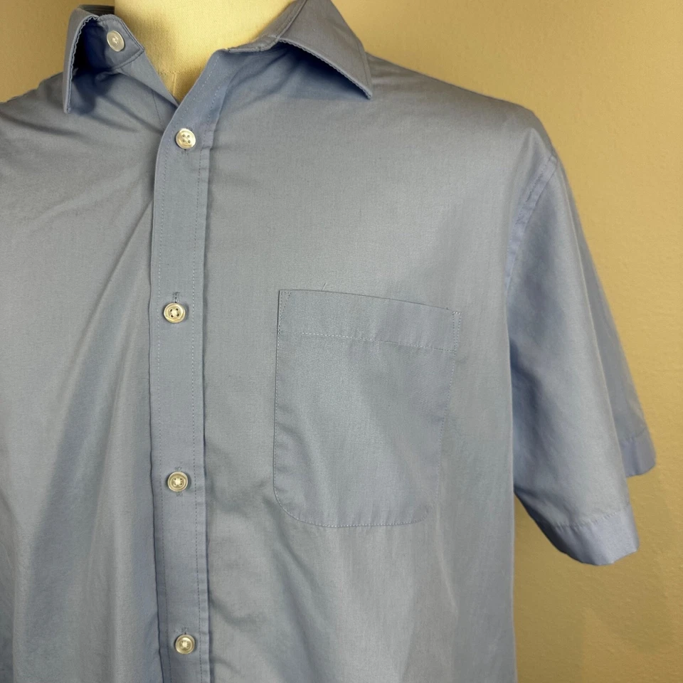Camisa de vestir azul claro manga corta 17,5 con bolsillo MARK & SPENCER para hombre Foto 3 de 4