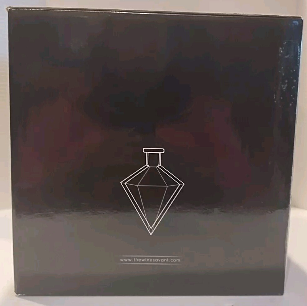 The Wine Savant Diamond Decanter with 4 Glasses and Wood Base Hand Blown 750 ml.