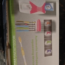 Automatic Toothpaste Dispenser Toothbrush Holder RONG SHU Pink White Bathroom