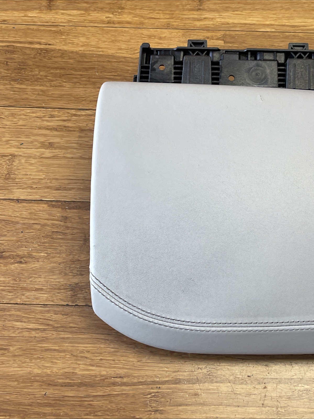 2014-2020 BMW i8 I12 Front Center Console Armrest Arm Rest Lid Storage Cover OEM