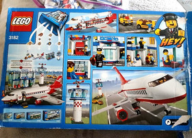 2011, Lego City Airport  3182     (No Box)