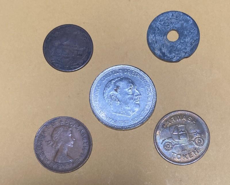 FIVE Beautiful rare world coins lot .Excellent Condition Look bid buy them now!!