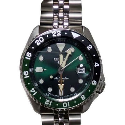 Seiko 5 Sports 4R34 GMT schwarz grün Uhr 43mm mit Box aus Japan