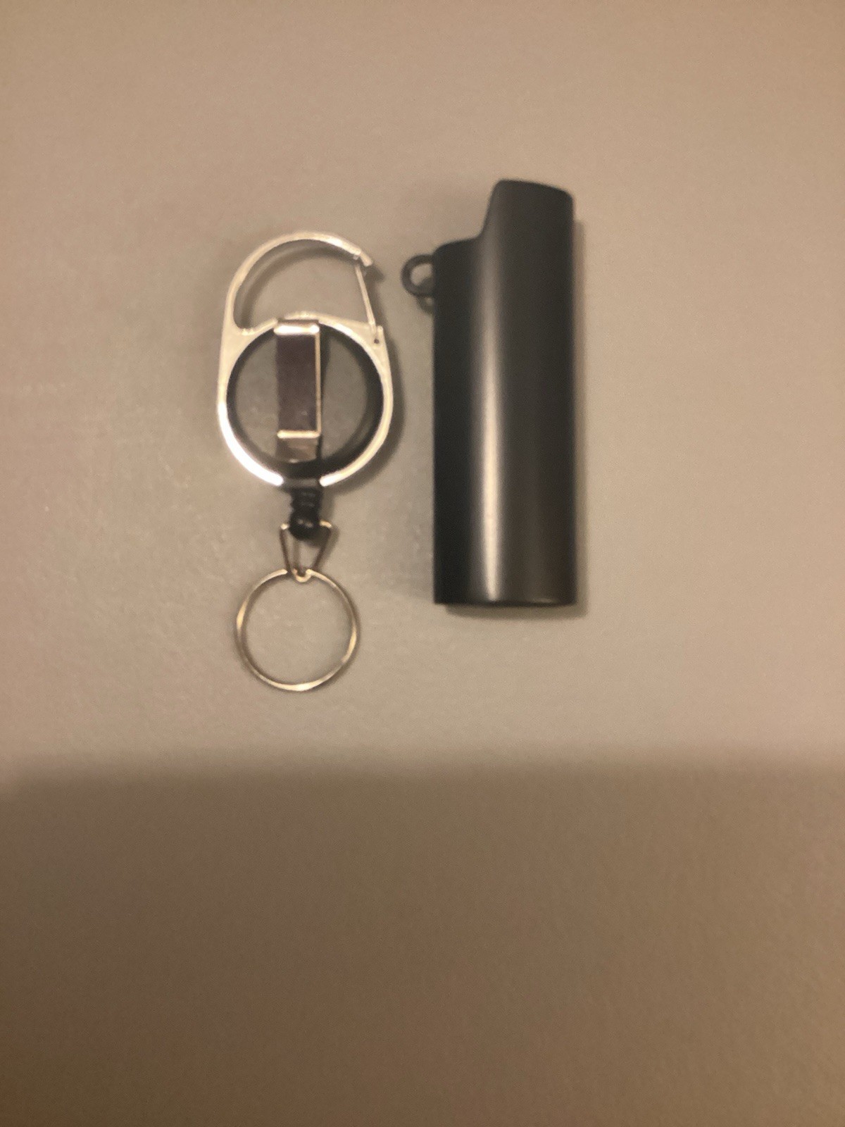 Case With Clip - Retractable -  Black