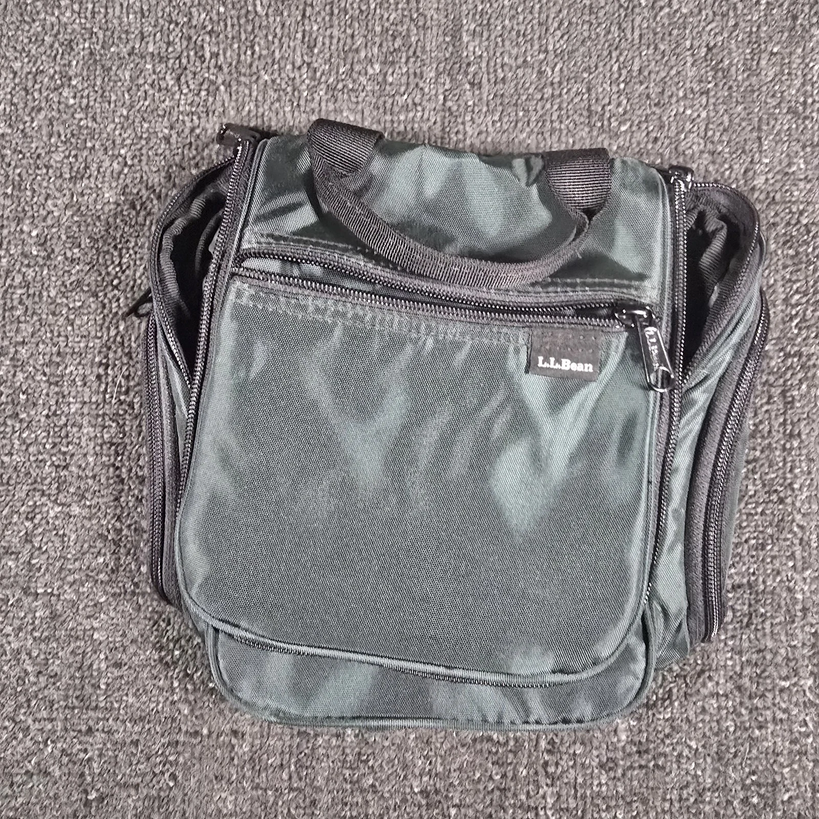 L.L. Bean Black Nylon Hanging Toiletry Folded Multi-function Carry New