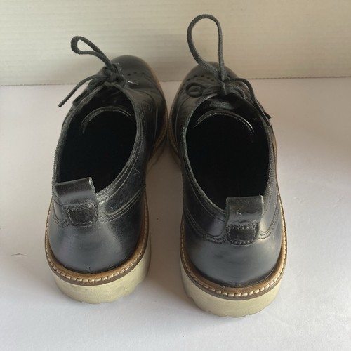 Ecco Incise Oxford Women's Size 7 Black Leather Wingtip Brogue Chuky Lug Sole - Picture 3 of 9