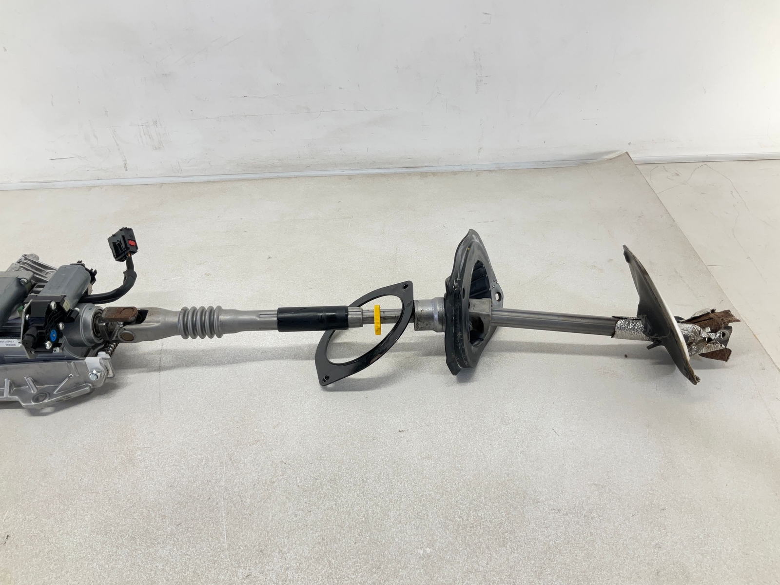 17-20 MASERATI Levante Steering Column w/ Shaft OEM