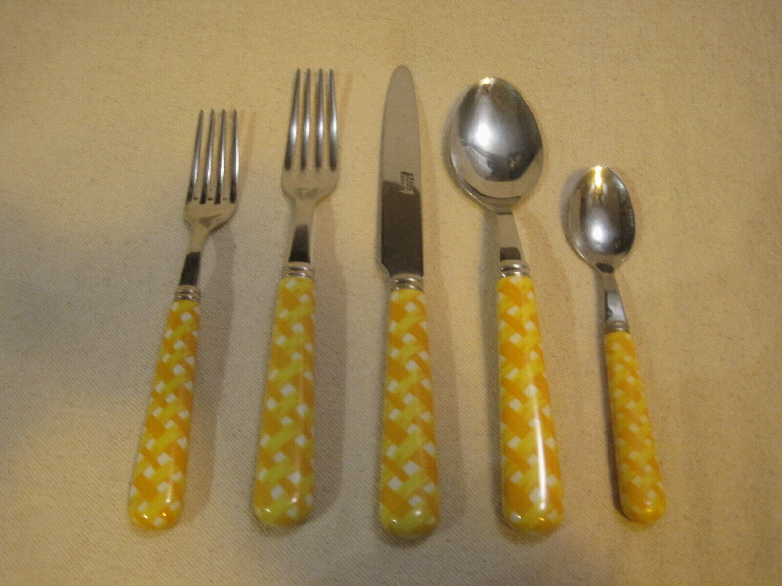 Sabre France Yellow Orange Basketweave Stainless 5 Piece Place S