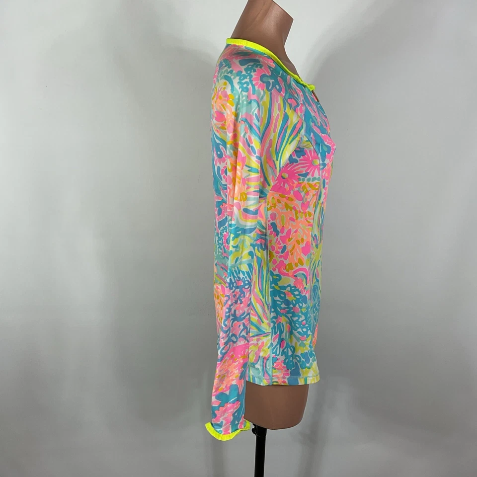 Camisa Lilly Pulitzer Top Para Mujer Pequeña Patrón Popover Lujosa Protección contra Erupciones Sol Foto 4 de 4
