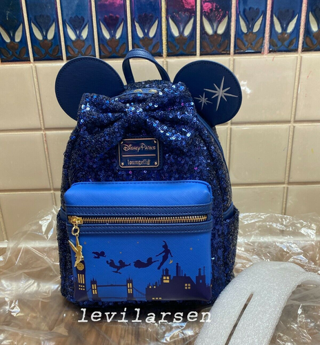 Buy Loungefly Disney Minnie Mouse Main 