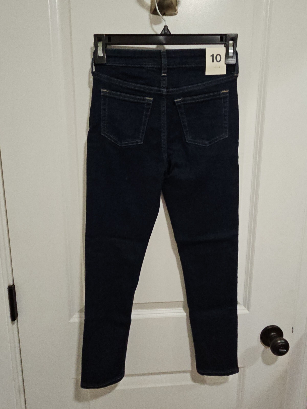 Picture 4 of 5