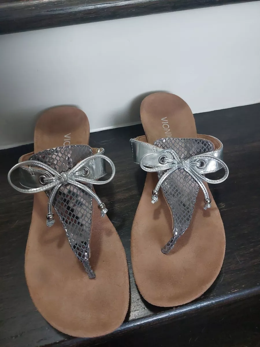 T strap shop wedge sandals