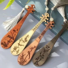 Sandalwood Pipa Bookmark Redwood Flower and Bird Creative Guqin Bookmark