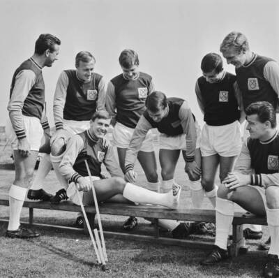 English footballer Brian Dear of team West Ham United 1965 OLD PHOTO