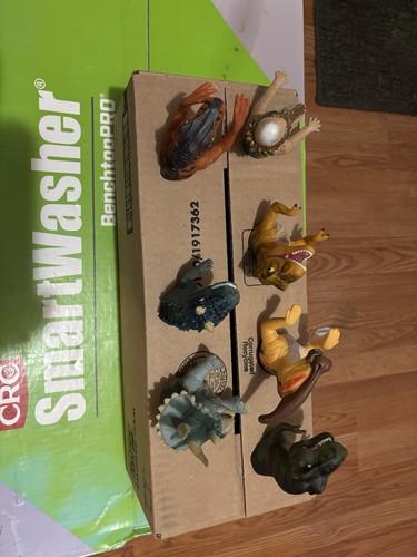 One Finger Missing Complete set of seven. 1997 Jurassic Park The Lost World Finger Puppets ...