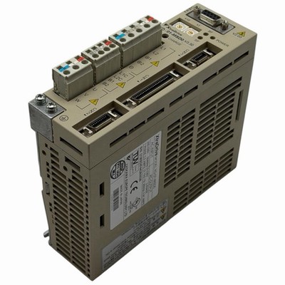 Yaskawa XtraDrive XD-01-MSD0 Servoverstärker