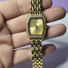 Vintage Accutime Gramercy Gold Tone Womens Wa...
