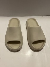 Adidas Yeezy Slide Bone Colored sandals; Youth Size 5