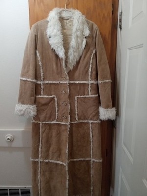 Vintage Wilson's Leather Suede Coat  Size Large.