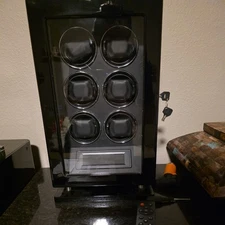 DUKWIN 6 Watch Winder Locked Case With digital Display & remote mint condition 