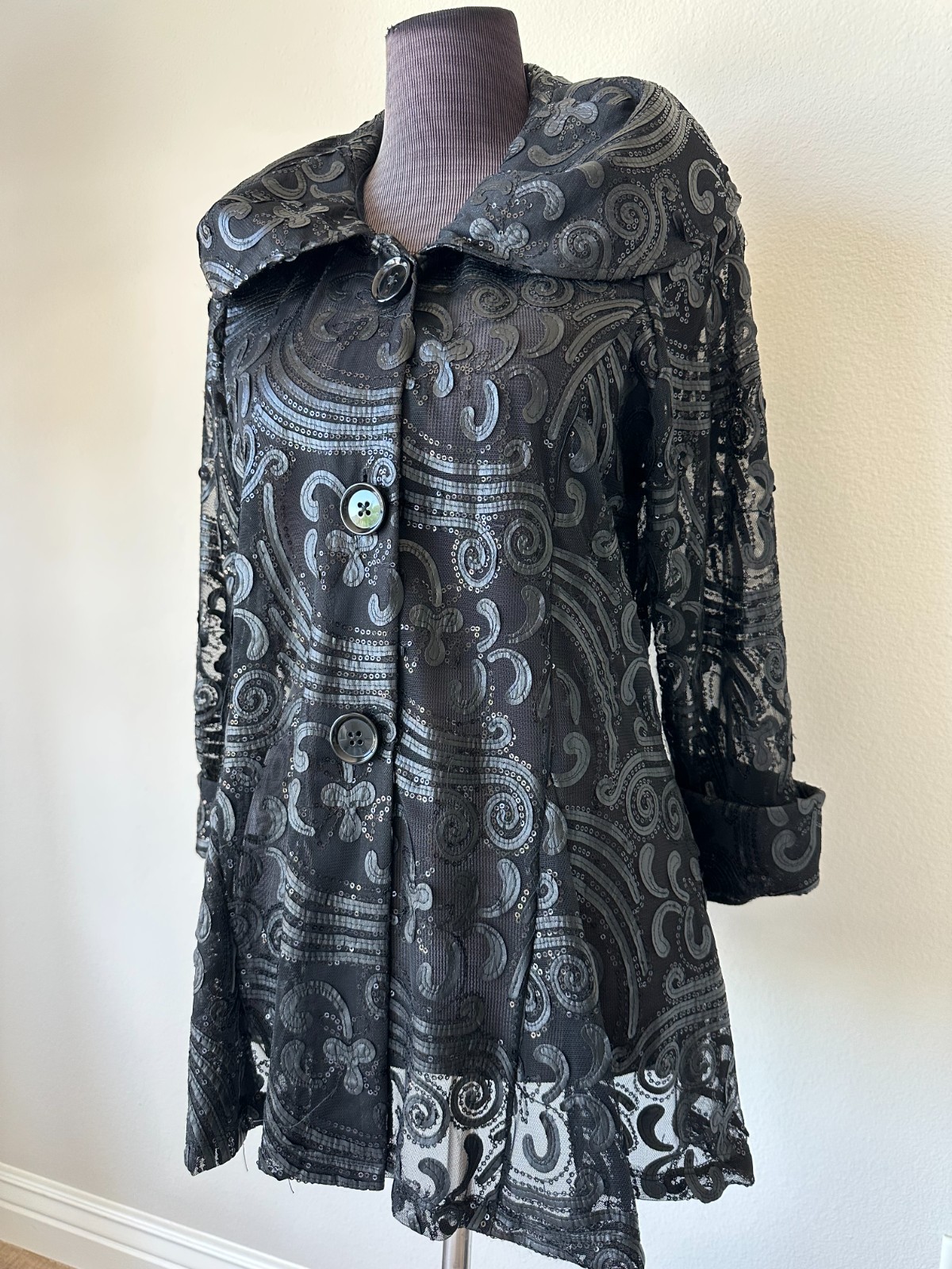 "Boho Chic" Black Sequin Button Down Swing  Jacke… - image 5