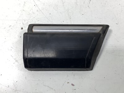 84-85 Honda Accord 4DR Right Fender Molding 75811-SA6-672 OEM