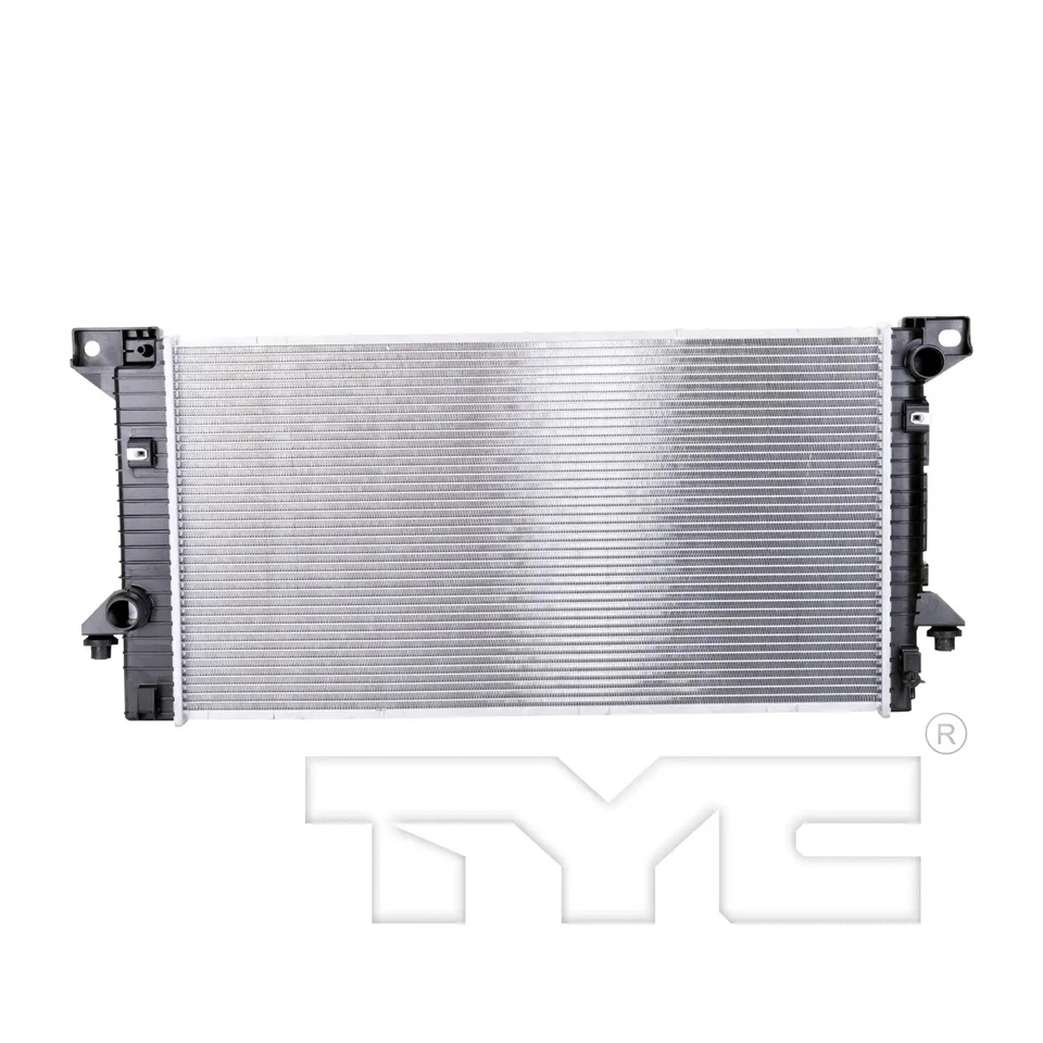 Conjunto de radiador TYC 13226 para Ford Expedition F-150 11-17 Foto 2 de 4