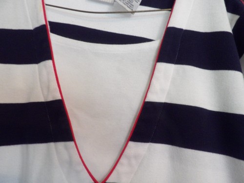 White Stag red, white & blue tee - size M 8/10 - Picture 3 of 3