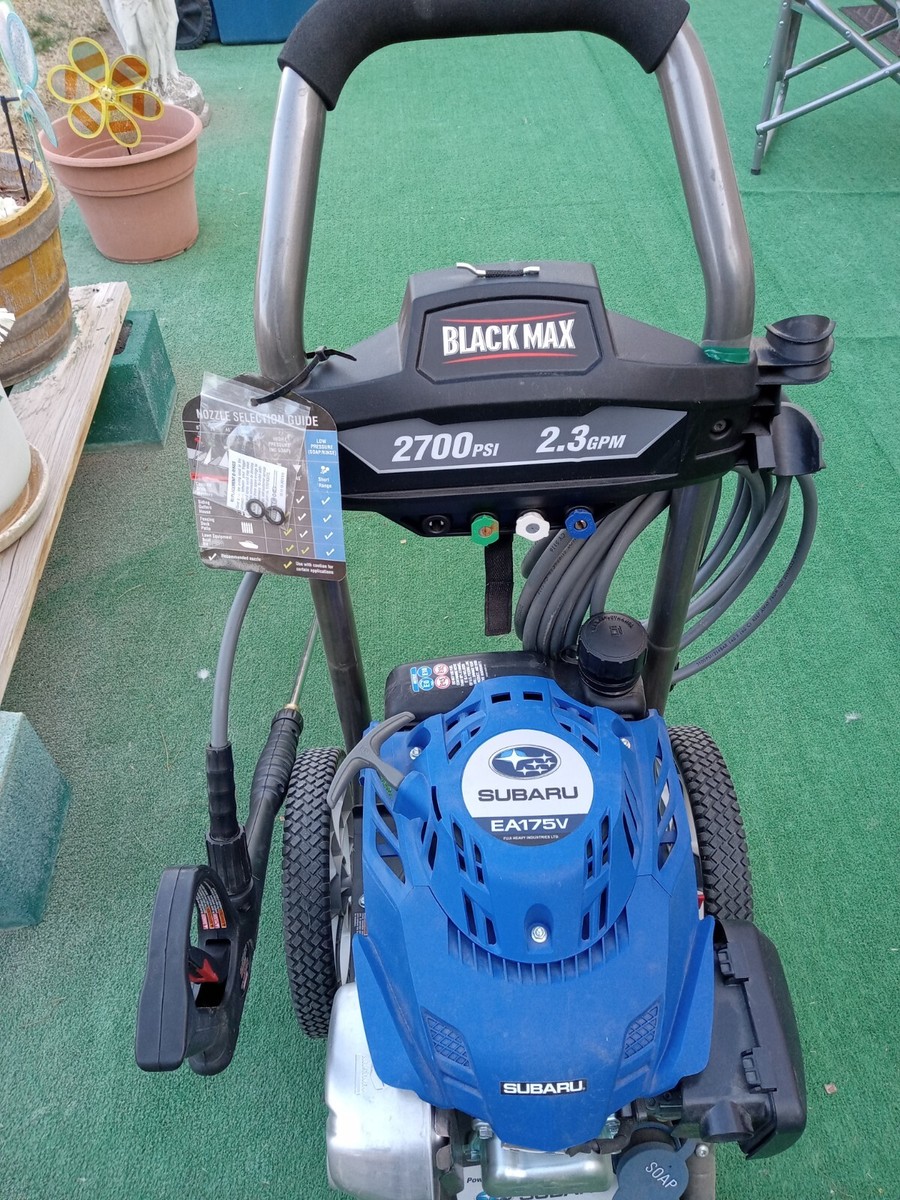 BLACK MAX 2700 PSI PRESSURE WASHER *INSTORE PICKUP ONLY