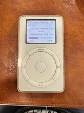 Apple iPod Classic 2nd Gen 20GB White - Fully Working