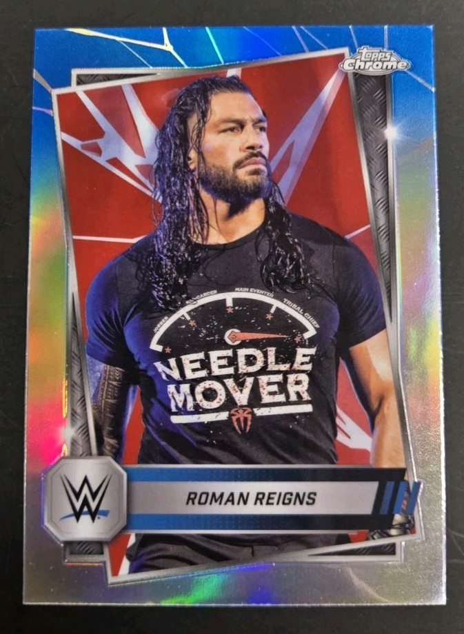ROMAN REIGNS 2025 WWE Topps Chrome Red & Blue Refractor #3