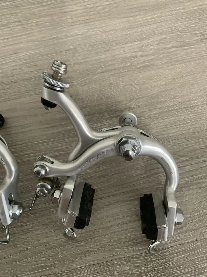 PINZAS DE FRENO SHIMANO DURA ACE SOPORTES TUERCA MODELO 7200 ALCANCE 45-55 MM Foto 3 de 4