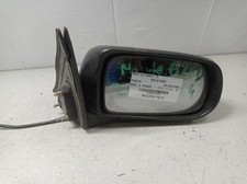 Retroviseur droit (ou coque) Mazda 626